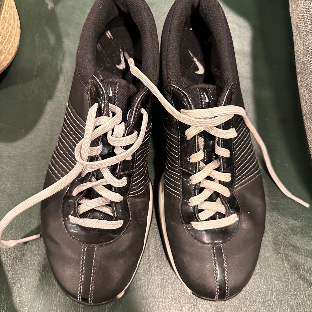 Nike women's golf shoes